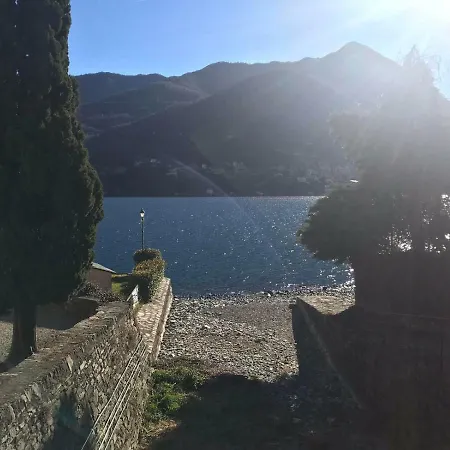 Carate 16 With Balcony & Lake View Carate Urio